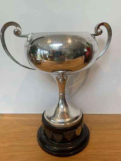 Vice Presidents Trophy, face, with shields on ebony base